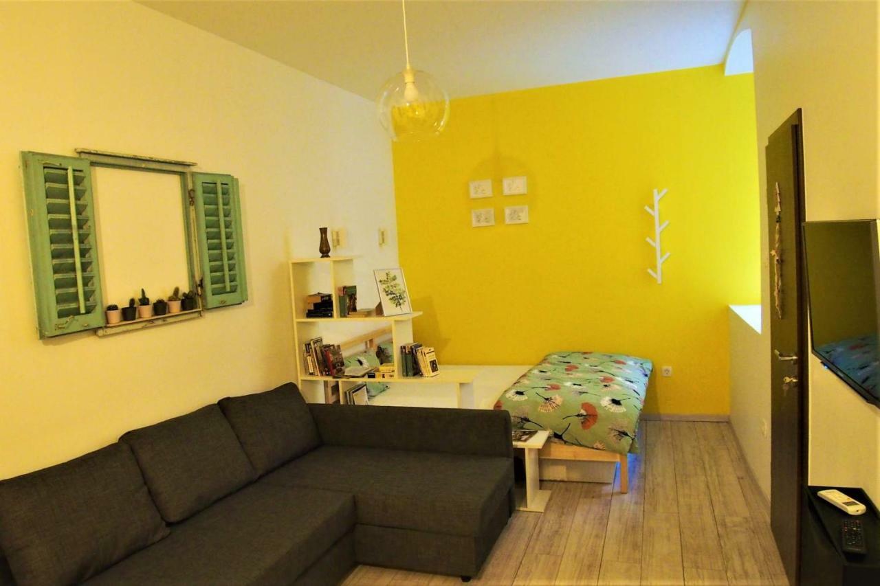 Studio Apartman Baronessa Adriana Apartment Rijeka Exterior photo