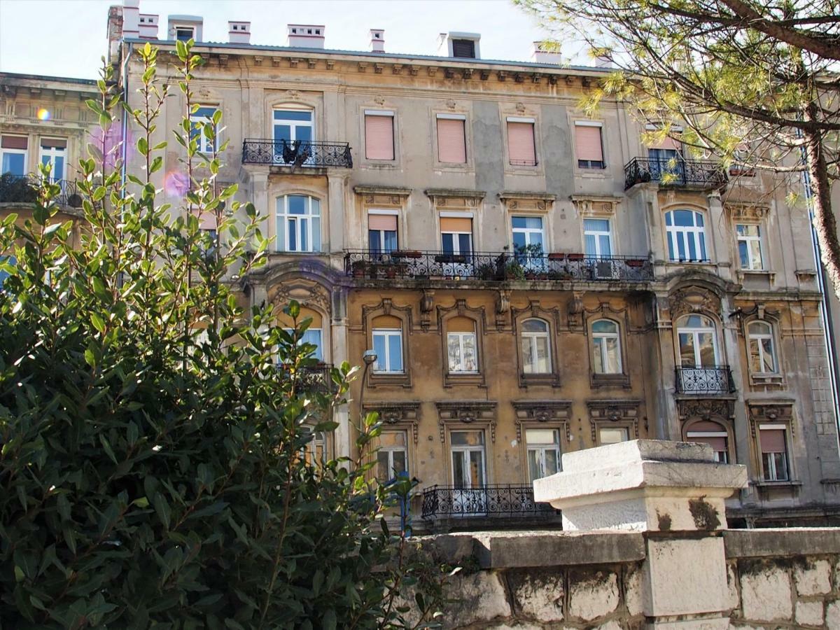 Studio Apartman Baronessa Adriana Apartment Rijeka Exterior photo